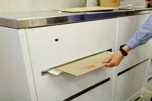 Почтовый оператор «Новая почта» уже в этом году планирует запустить «коробкоматы»
